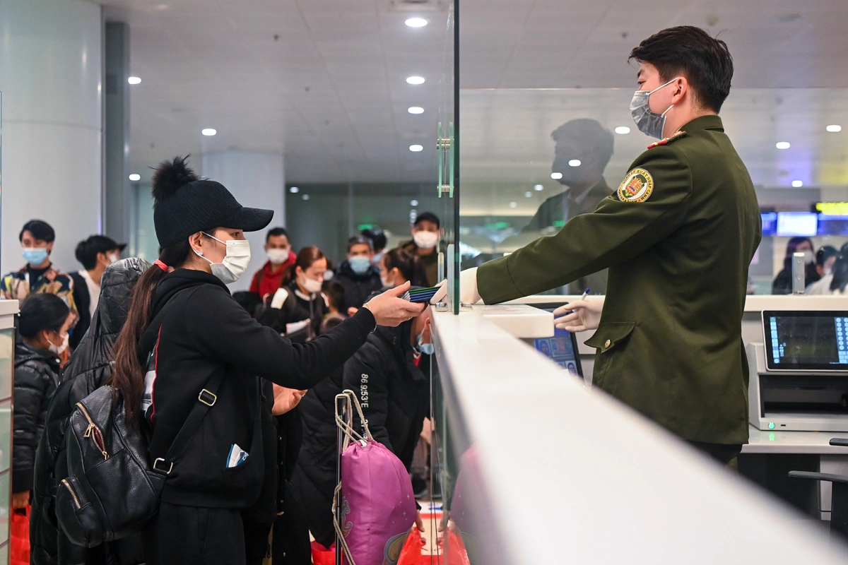 Vietnam Visa Photo Requirements – 2026 Specifications & How to Take a Compliant Photo