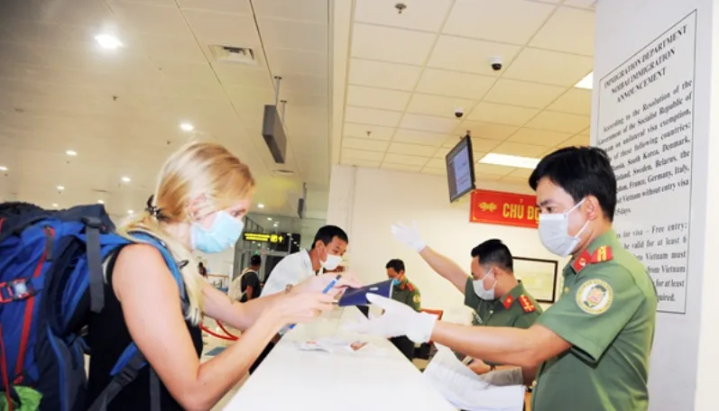 Urgent Vietnam e-Visa at the Airport (Complete 2025 Guide)