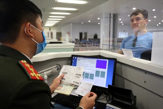 Boarding with an Urgent Vietnam Visa: Everything You Need to Know in 2025